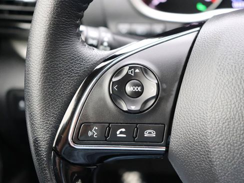 Used 2025 Mitsubishi Eclipse Cross AWD image 28