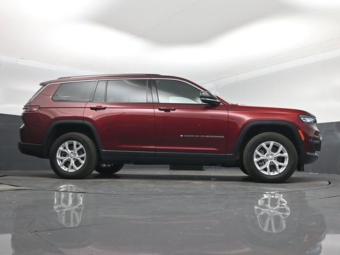 Used 2024 Jeep Grand Cherokee L Limited w/ Luxury Tech Group II image 50