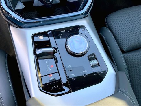 New 2026 BMW X3 xDrive30 w/ M Sport Package image 18