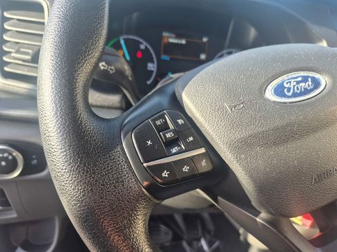 Used 2023 Ford E-Transit Medium Roof RWD image 17