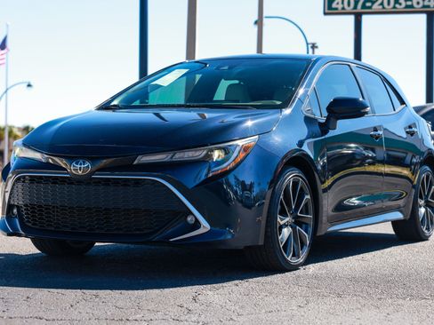 Used 2021 Toyota Corolla XSE image 4