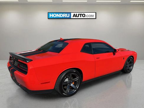 Used 2021 Dodge Challenger SRT Hellcat Redeye image 7