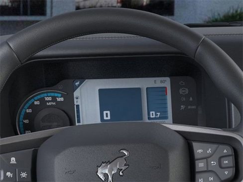 New 2025 Ford Bronco Badlands image 13