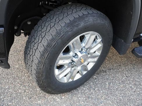 Certified 2024 Chevrolet Silverado 3500 High Country w/ High Country Premium Package AWD/4WD image 13