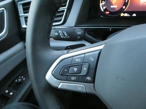 New 2026 Volkswagen Atlas Peak Edition AWD/4WD image 35
