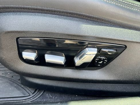 Used 2021 BMW 540i w/ Executive Package RWD image 12