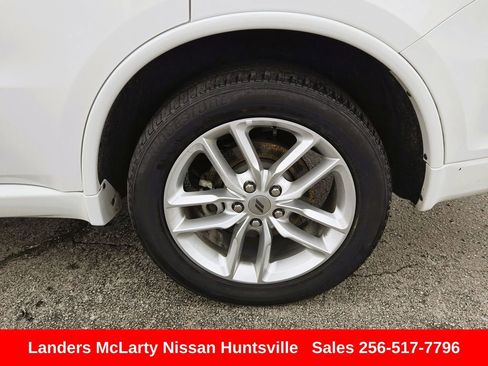 Used 2024 Dodge Durango GT AWD/4WD image 12