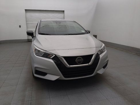 Used 2021 Nissan Versa S FWD image 14
