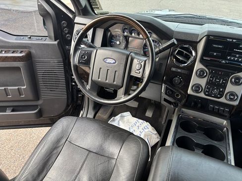 Used 2015 Ford F250 Platinum w/ FX4 Off-Road Package image 23