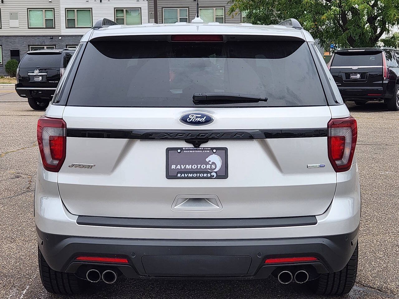 Used 2019 Ford Explorer Sport AWD/4WD image 9