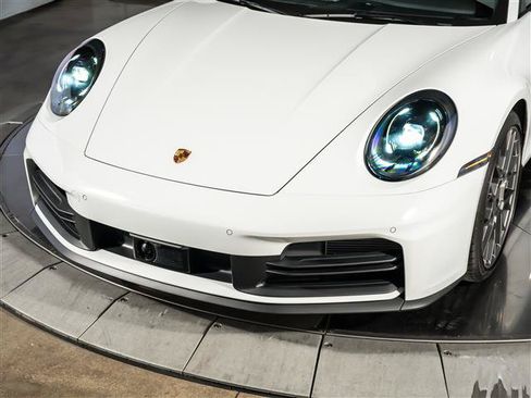 Certified 2025 Porsche 911 Carrera RWD image 11