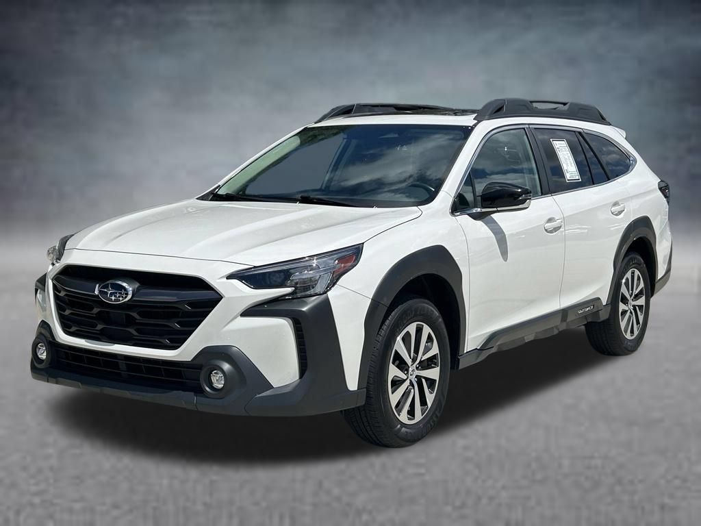 Used 2025 Subaru Outback Premium AWD/4WD image 2