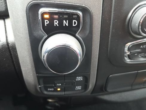 Used 2019 RAM 1500 Express w/ Wheel & Sound Group AWD/4WD image 9