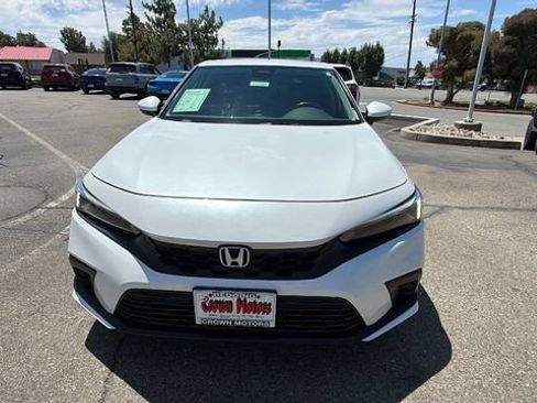 Used 2024 Honda Civic EX-L image 8