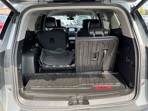 Used 2023 GMC Acadia AT4 w/ Technology Package image 27