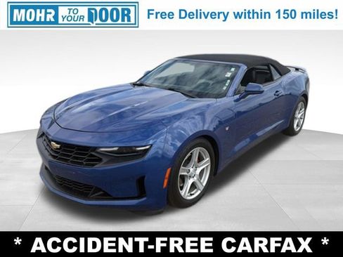 Used 2020 Chevrolet Camaro LT RWD image 1