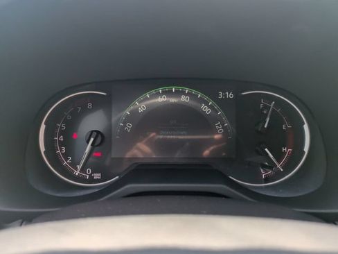 Used 2025 Toyota RAV4 LE FWD image 21