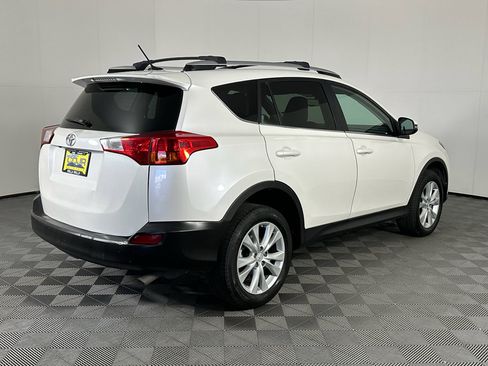 Used 2014 Toyota RAV4 Limited AWD/4WD image 5