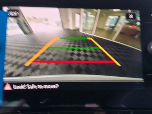 New 2025 Volkswagen Taos SEL image 18