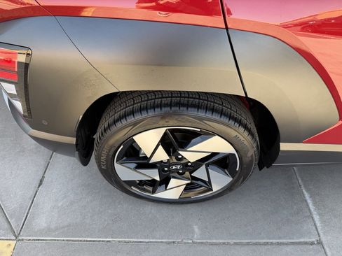 Used 2025 Hyundai Kona Limited FWD image 15