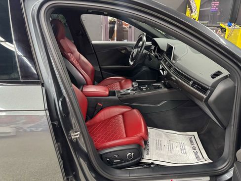 Used 2019 Audi S4 Premium Plus w/ Premium Plus Package AWD/4WD image 20