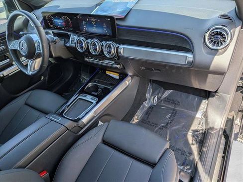 Used 2026 Mercedes-Benz GLB 250 image 22