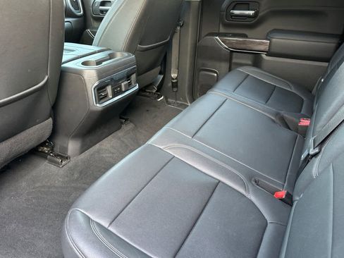 Used 2022 Chevrolet Silverado 1500 LTZ image 4