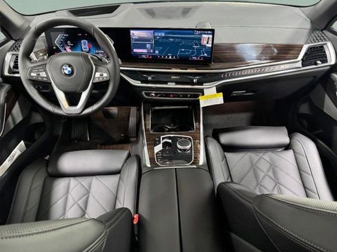 New 2026 BMW X5 xDrive40i image 13