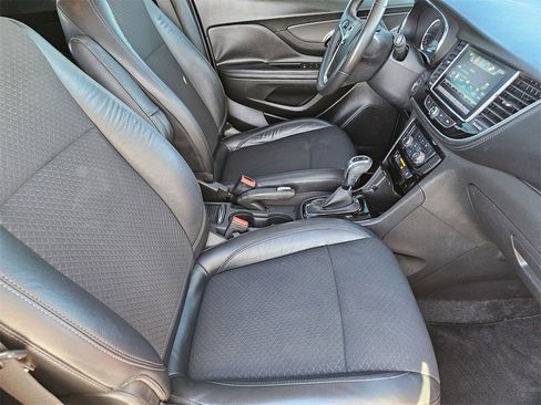 Used 2017 Buick Encore Preferred image 10