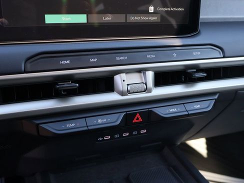 New 2027 Kia Telluride EX w/ Towing Package FWD image 41