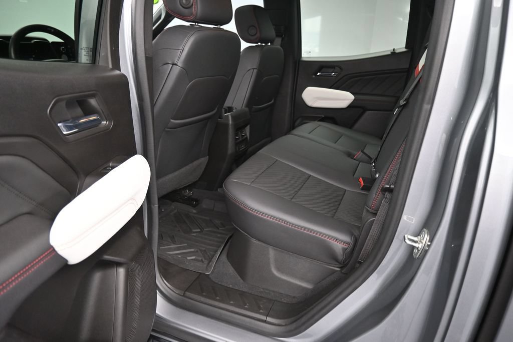 Used 2024 GMC Canyon AT4X w/ AT4X AEV Edition AWD/4WD image 18