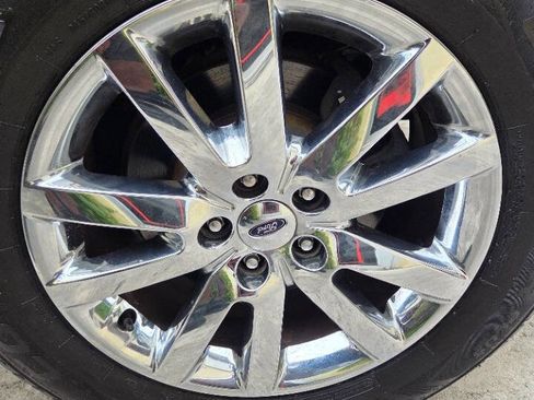 Used 2013 Ford Edge SEL AWD/4WD image 17