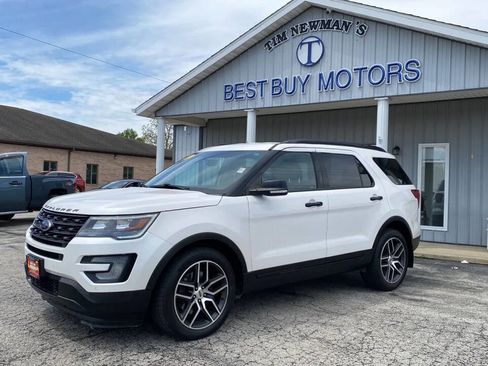 Used 2017 Ford Explorer Sport image 2