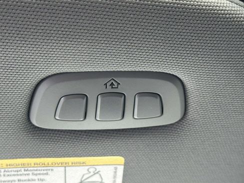 Used 2023 Ford F250 Lariat w/ Lariat Ultimate Package image 35