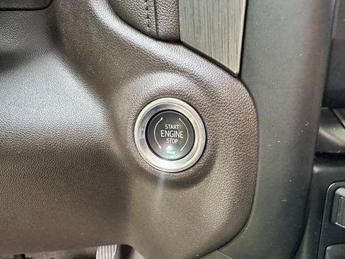 Used 2020 GMC Sierra 2500 Denali w/ Denali Ultimate Package AWD/4WD image 41