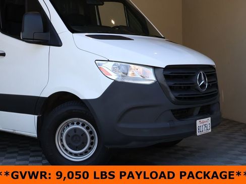 Used 2022 Mercedes-Benz Sprinter 2500 image 3