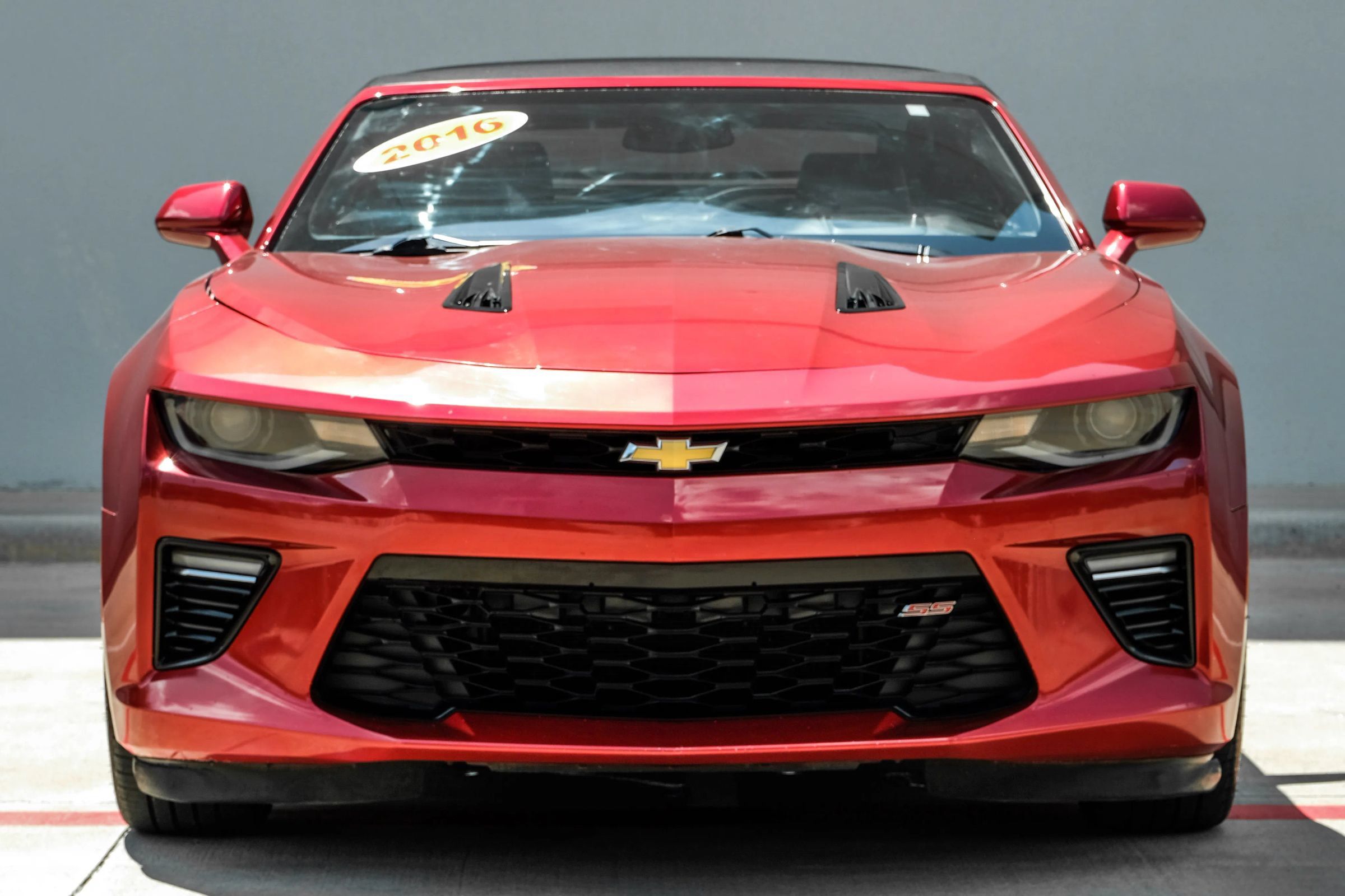 Used 2016 Chevrolet Camaro SS RWD image 13