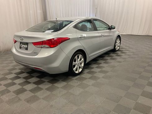 Used 2012 Hyundai Elantra Limited FWD image 2