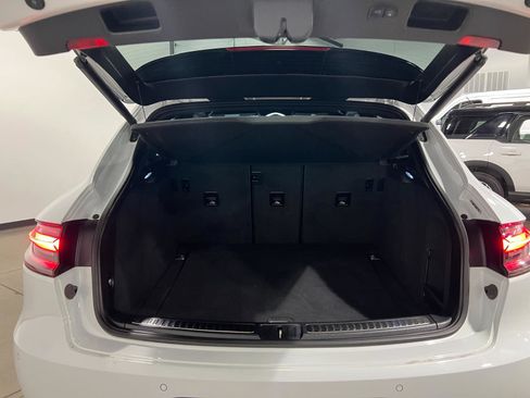Used 2021 Porsche Macan image 31