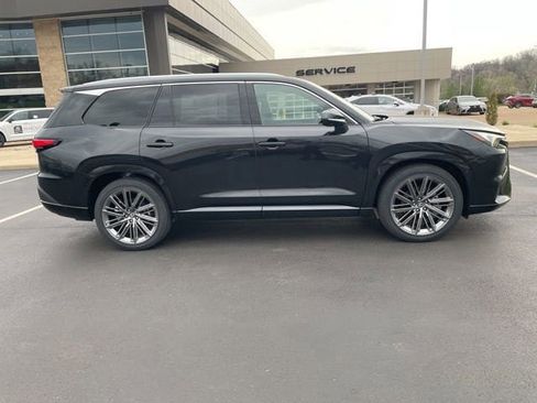 New 2026 Lexus TX 350 AWD image 2