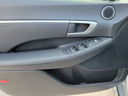 Used 2025 Hyundai Sonata SEL FWD image 26
