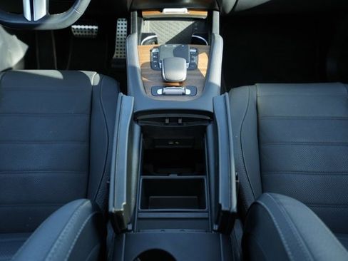 Used 2024 Mercedes-Benz GLS 450 GLS 450 image 30