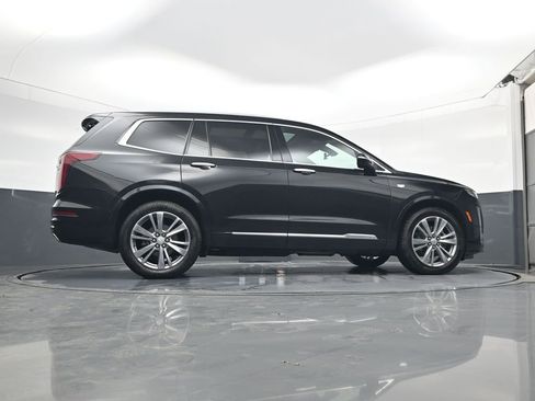 Used 2022 Cadillac XT6 Premium Luxury w/ Technology Package image 25