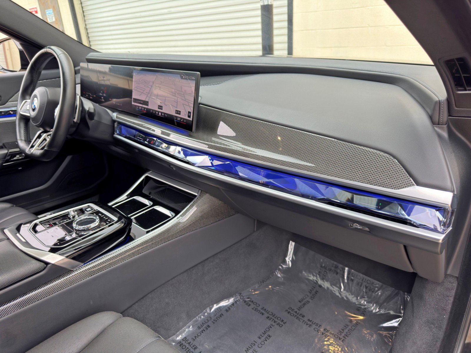 Used 2023 BMW 740i RWD image 15