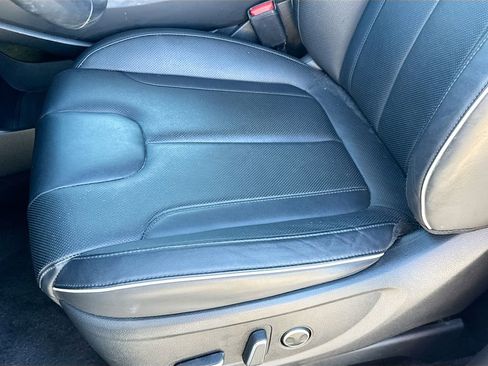 Used 2024 Hyundai Palisade SEL image 15