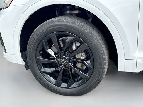 Used 2021 Audi Q5 Premium Plus AWD/4WD image 42