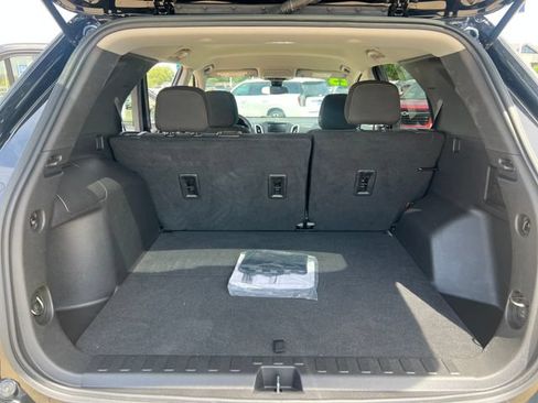 Certified 2023 Chevrolet Equinox LT FWD image 17