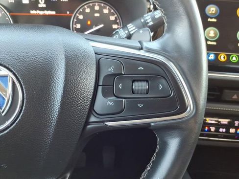 Used 2023 Buick Envision Avenir image 36