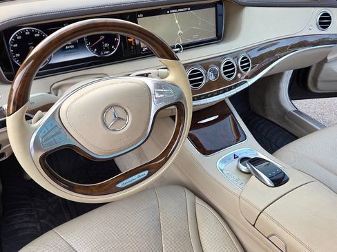 Used 2015 Mercedes-Benz S 550 4MATIC Sedan image 37