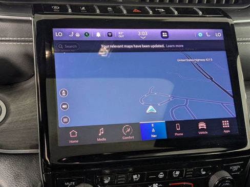 Certified 2024 Jeep Grand Cherokee L Limited w/ Luxury Tech Group II image 24